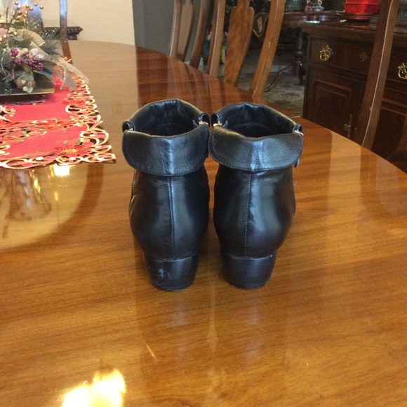 Everybody by BZmoda Ankle boots (size US 7 /EU 37) - Picture 4 of 7